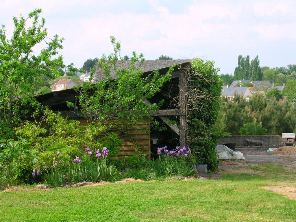 Bed and Breakfast La Mesnagerie Jarze Екстер'єр фото
